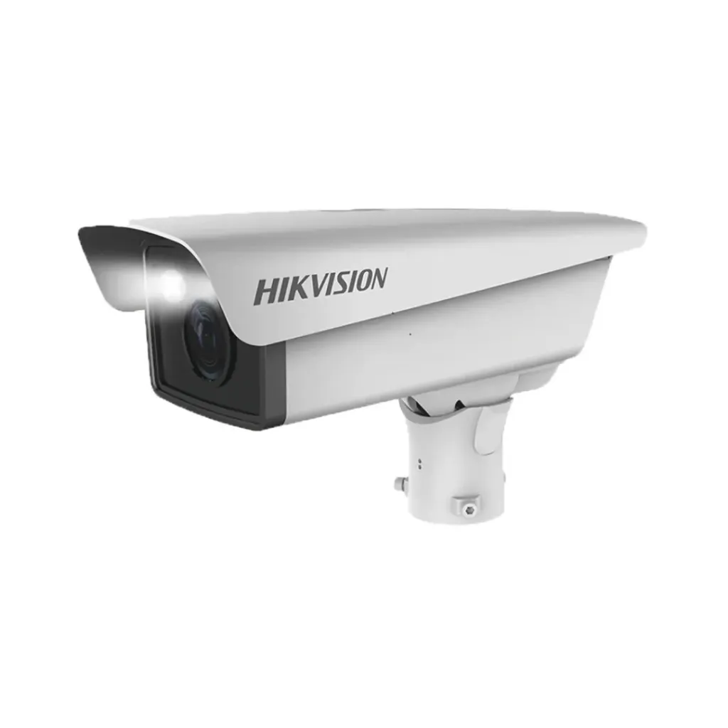 HIKVISION CAMARAS IP 4MP / LENTE MOTORIZADO 3.1-6MM / RECONOCIMIENTO Y CAPTURAS DE PLACAS VEHÍCULARES / IP67 / IK10